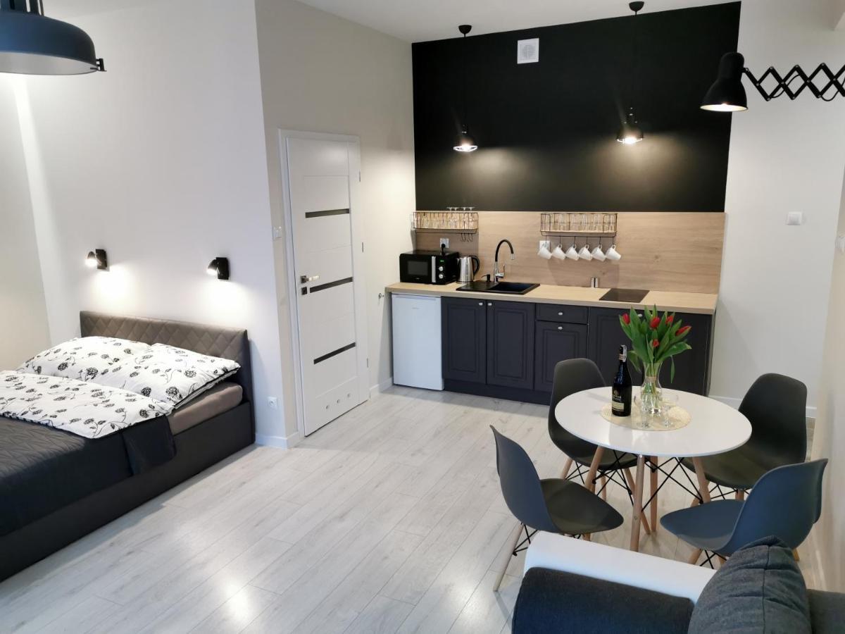 Charming Apartment In The City Centre, Lodz Exterior foto