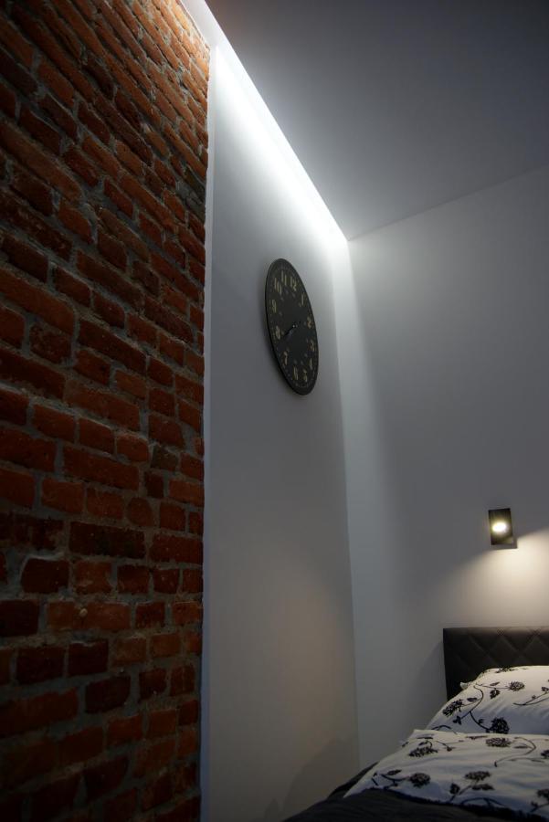 Charming Apartment In The City Centre, Lodz Exterior foto