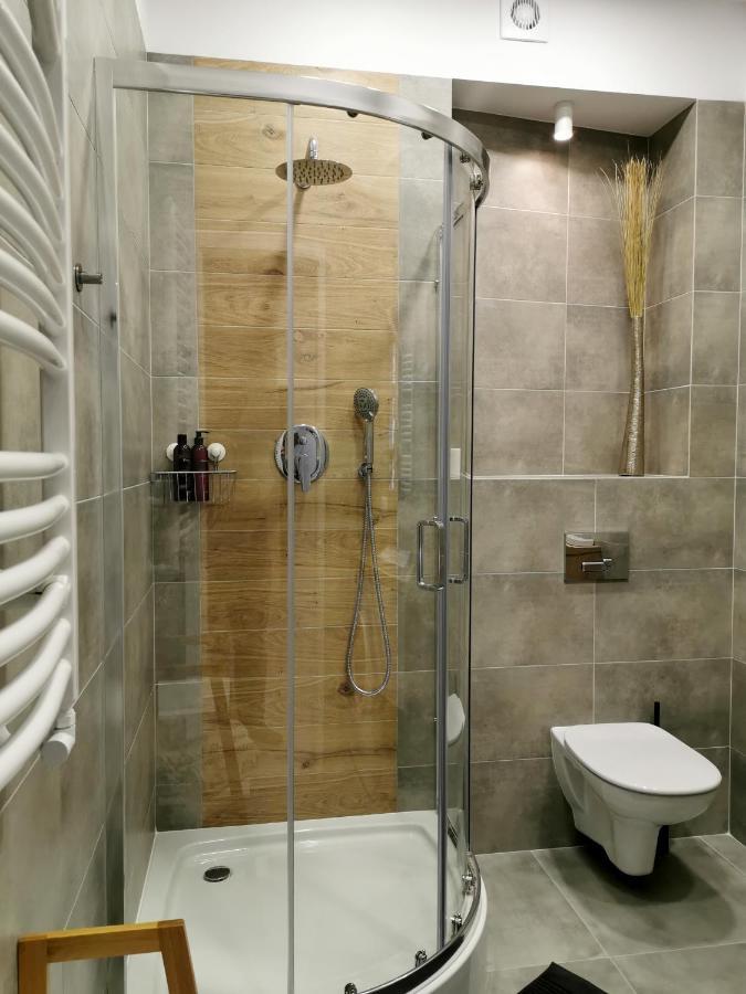 Charming Apartment In The City Centre, Lodz Exterior foto